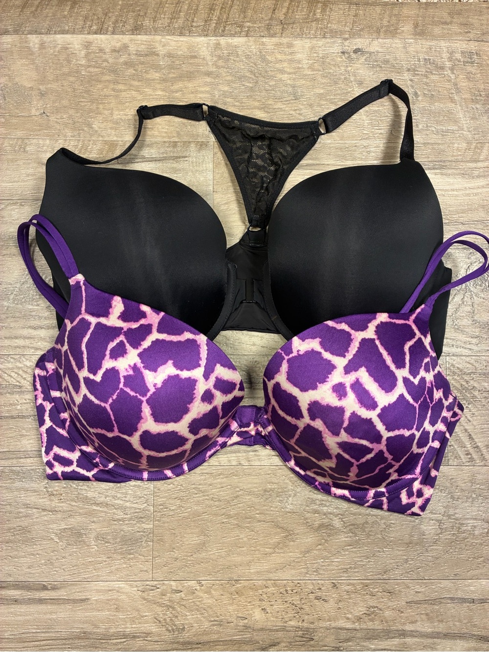 Victoria Secret 2 Underwired Push Up Bras T Shirt Full Coverage